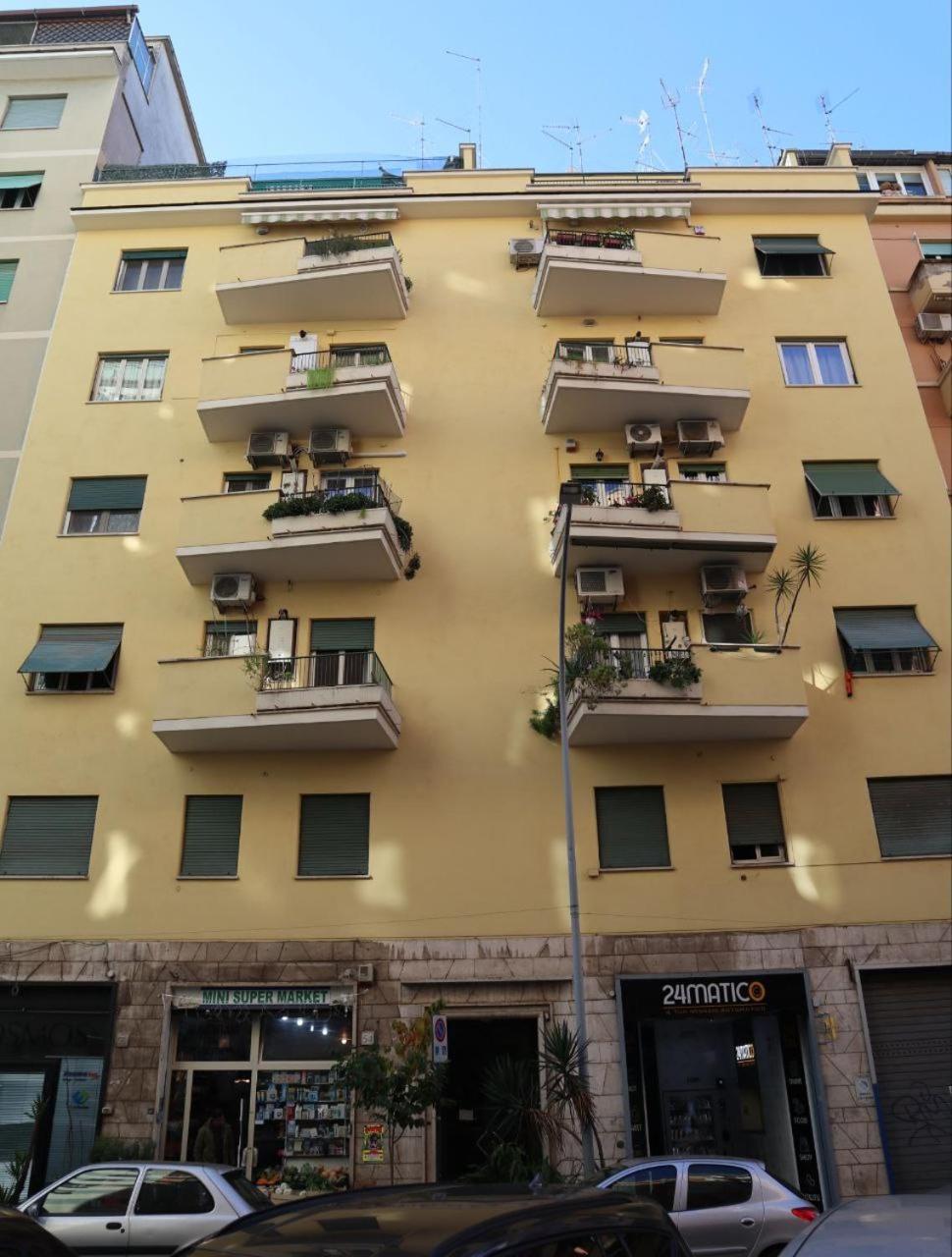 Apartment Sara's - Modern Near Metro, Perfect For Families And Groups In Rom